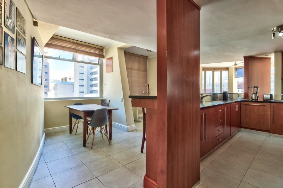 2 Bedroom Property for Sale in Cape Town City Centre Western Cape